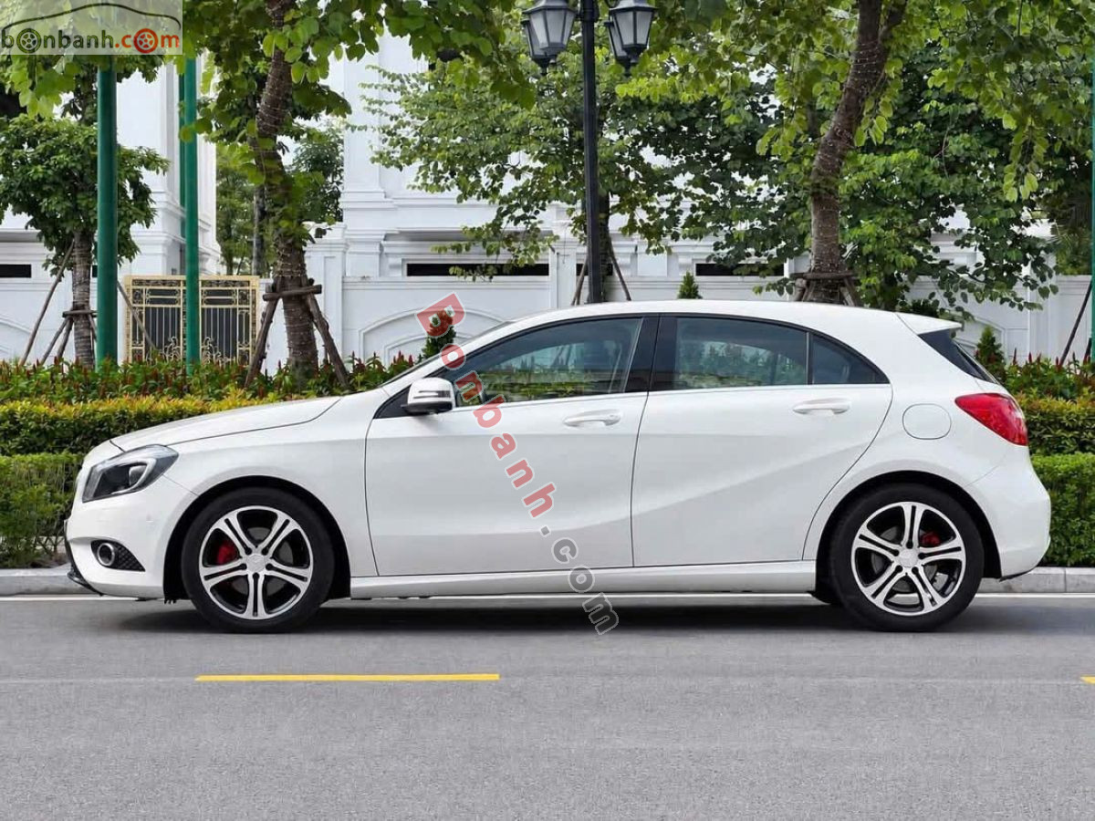 Bán ô tô Mercedes Benz A class A200 - 2013 - xe cũ