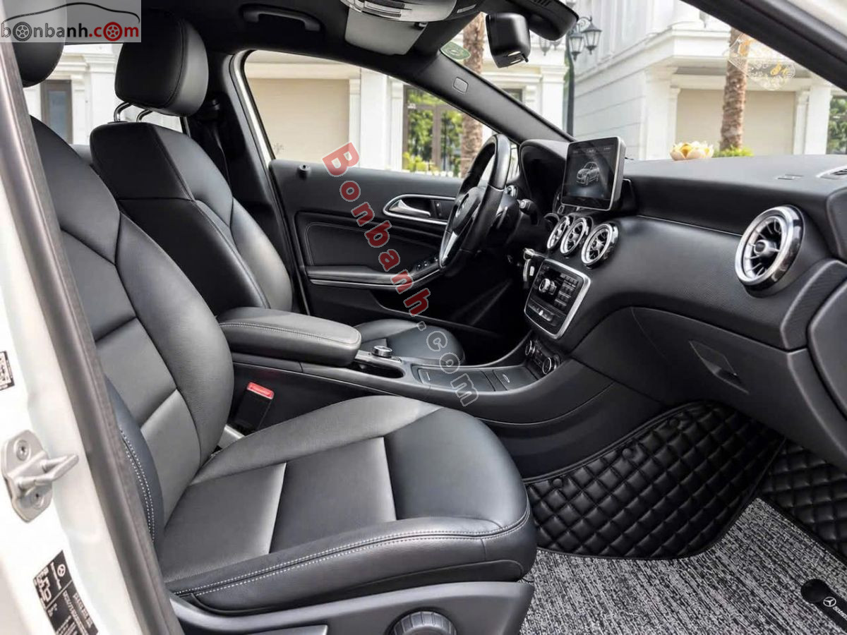 Bán ô tô Mercedes Benz A class A200 - 2013 - xe cũ