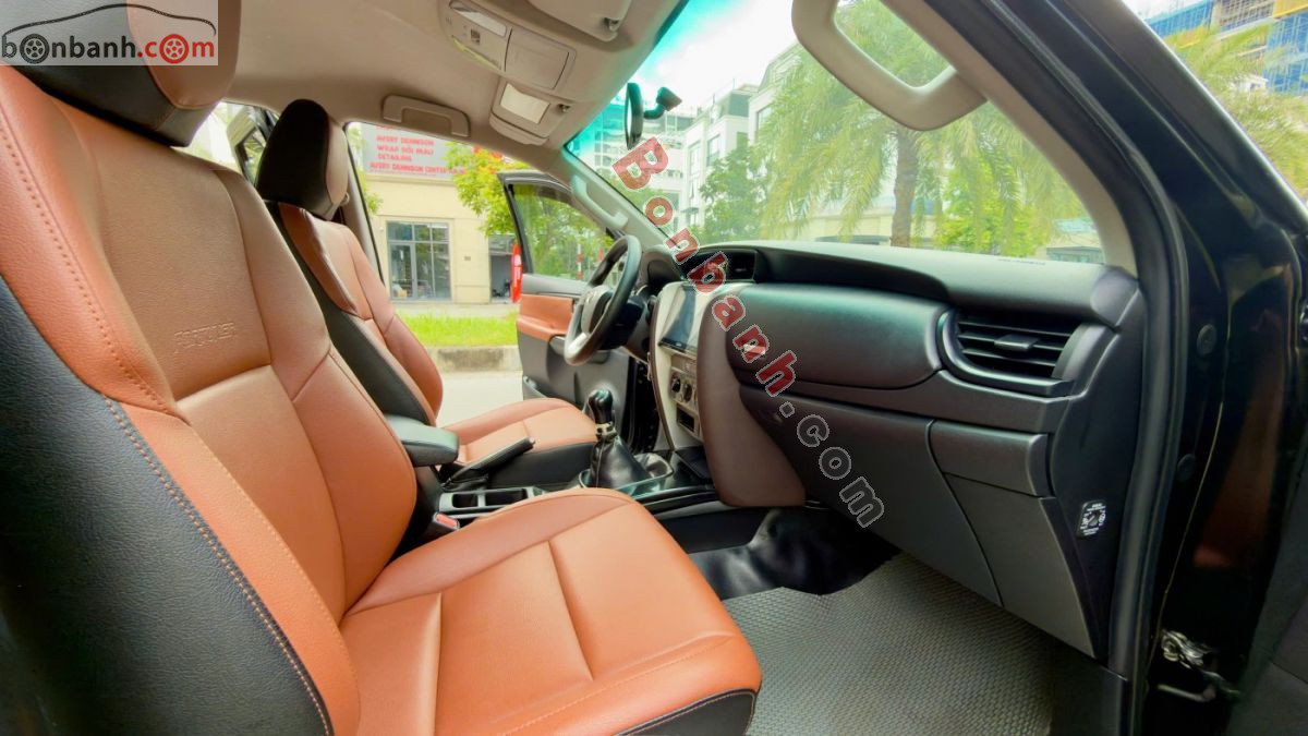 Bán ô tô Toyota Fortuner 2.4G 4x2 MT - 2017 - xe cũ