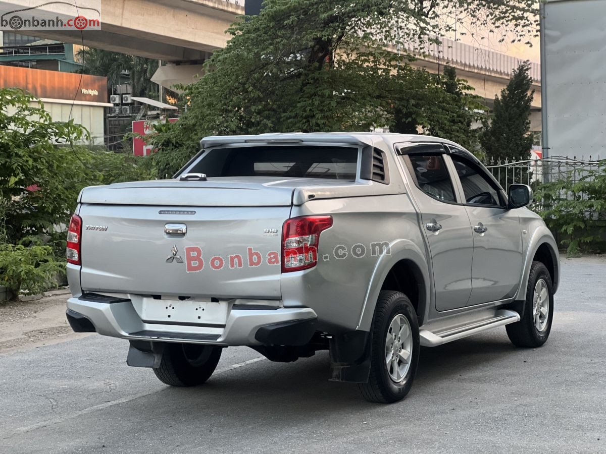 Bán ô tô Mitsubishi Triton 4x2 AT - 2018 - xe cũ