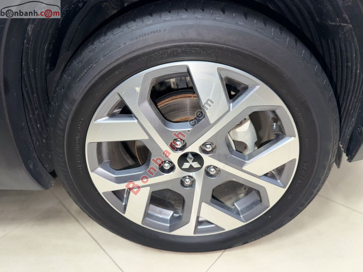 Bán ô tô Mitsubishi Xpander Cross 1.5 AT - 2025 - xe cũ