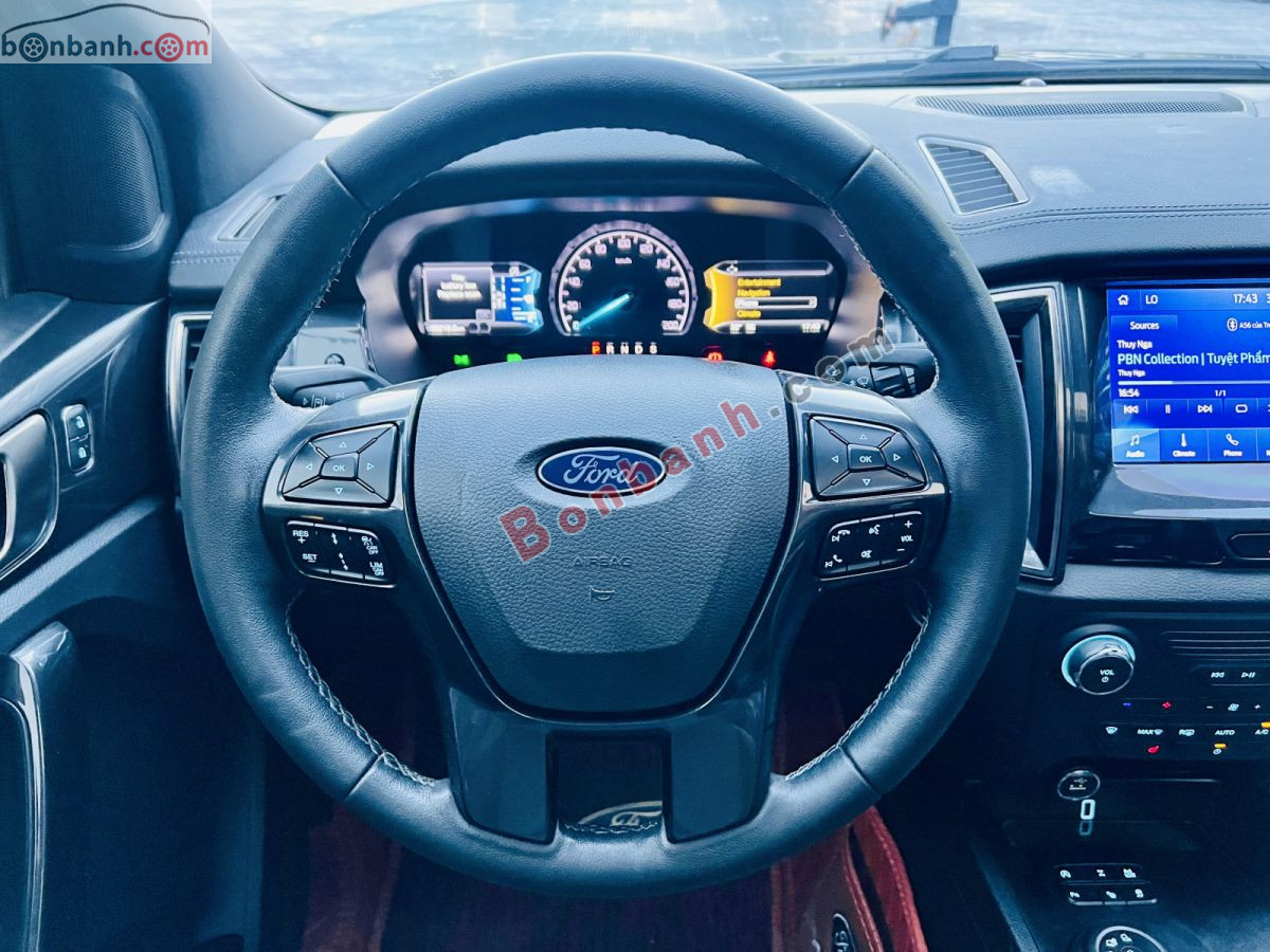 Bán ô tô Ford Everest Titanium 2.0L 4x4 AT - 2022 - xe cũ