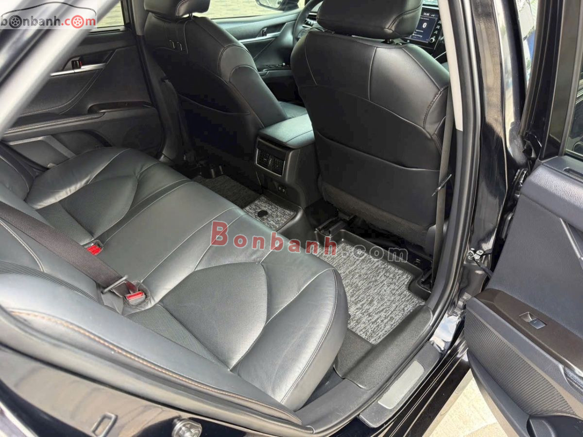 Bán ô tô Toyota Camry 2.5HV - 2022 - xe cũ