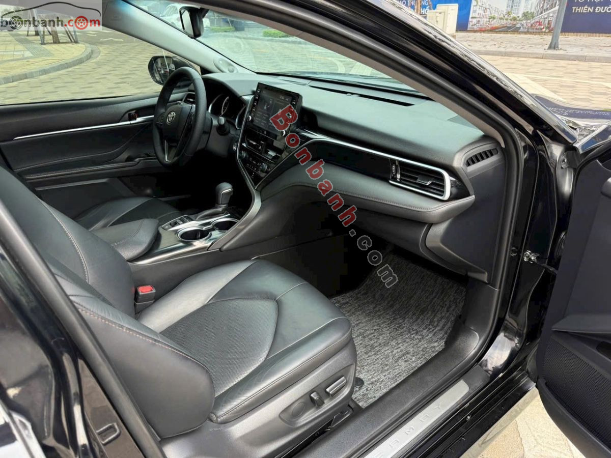 Bán ô tô Toyota Camry 2.5HV - 2022 - xe cũ