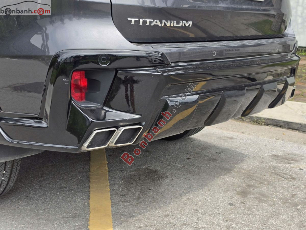 Bán ô tô Ford Everest Titanium 2.0L 4x2 AT - 2024 - xe cũ