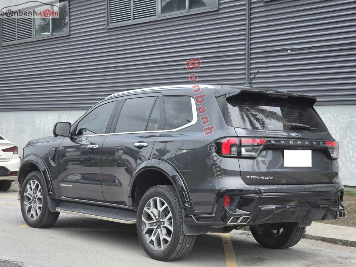 Bán ô tô Ford Everest Titanium 2.0L 4x2 AT - 2024 - xe cũ