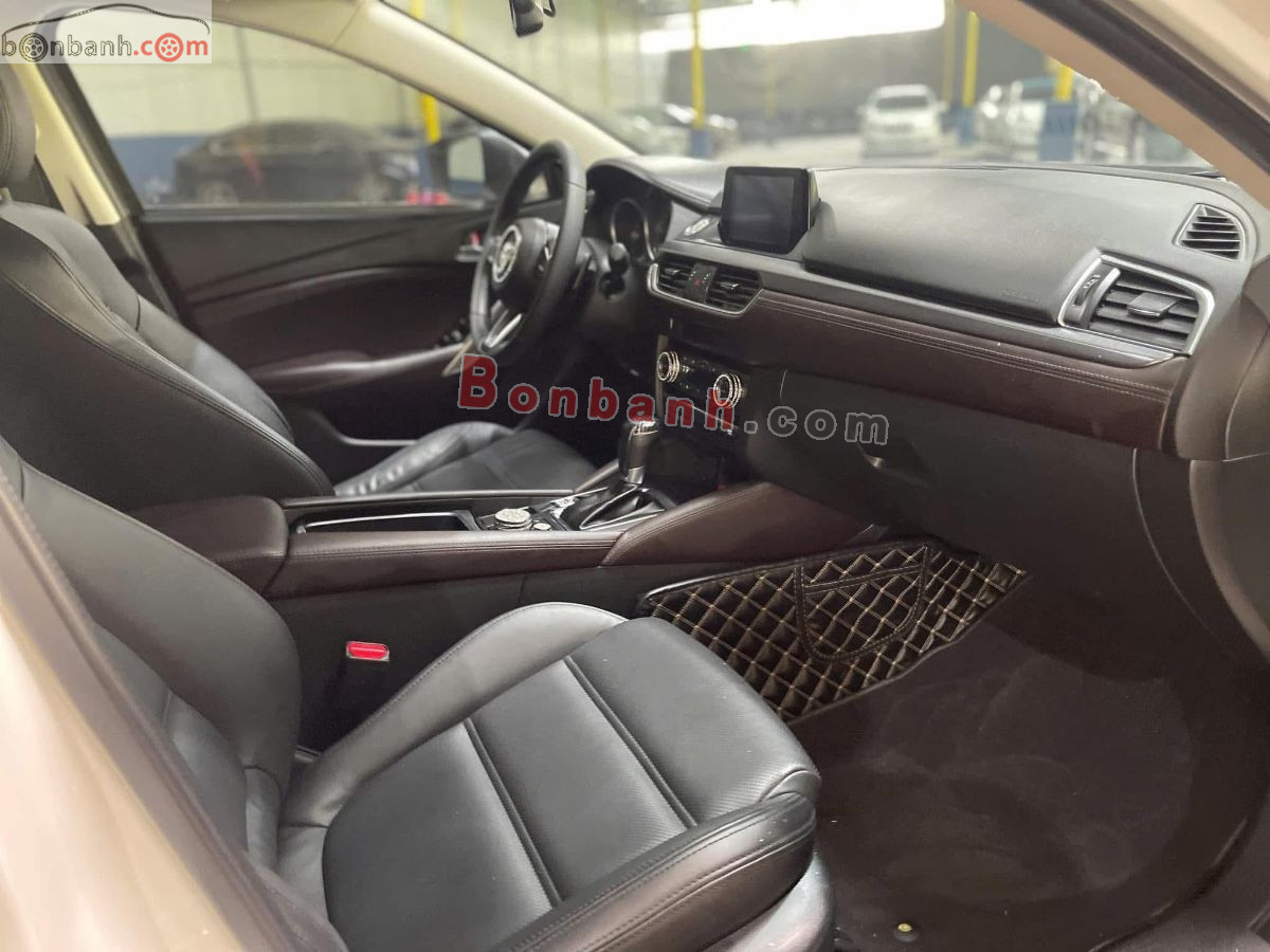 Bán ô tô Mazda 6 Premium 2.0 AT - 2019 - xe cũ