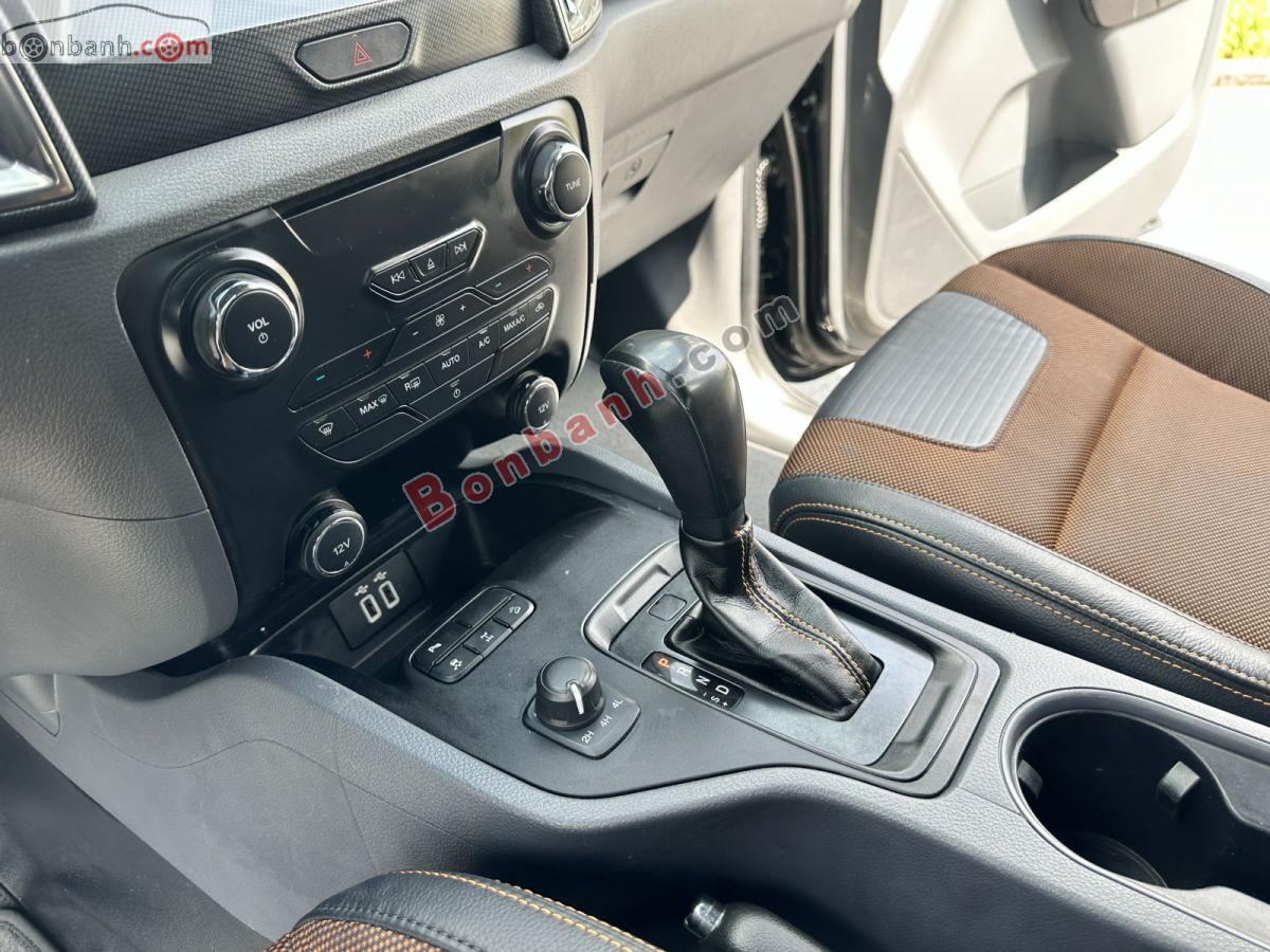 Bán ô tô Ford Ranger Wildtrak 3.2L 4x4 AT - 2017 - xe cũ
