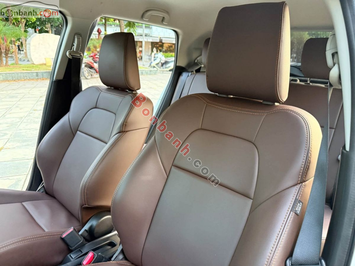 Bán ô tô Suzuki Swift GLX 1.2 AT - 2020 - xe cũ