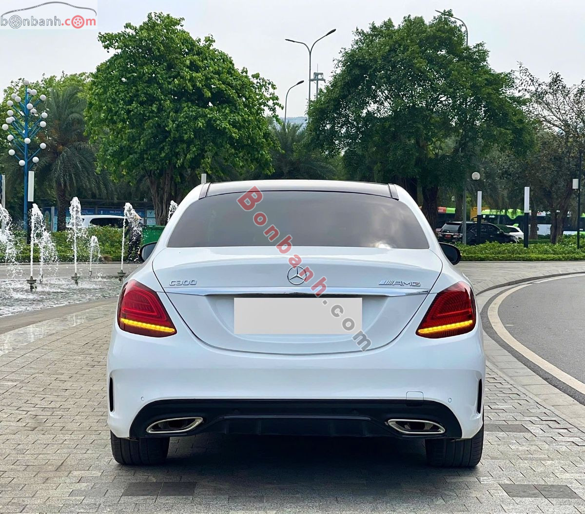 Bán ô tô Mercedes Benz C class C300 AMG - 2021 - xe cũ