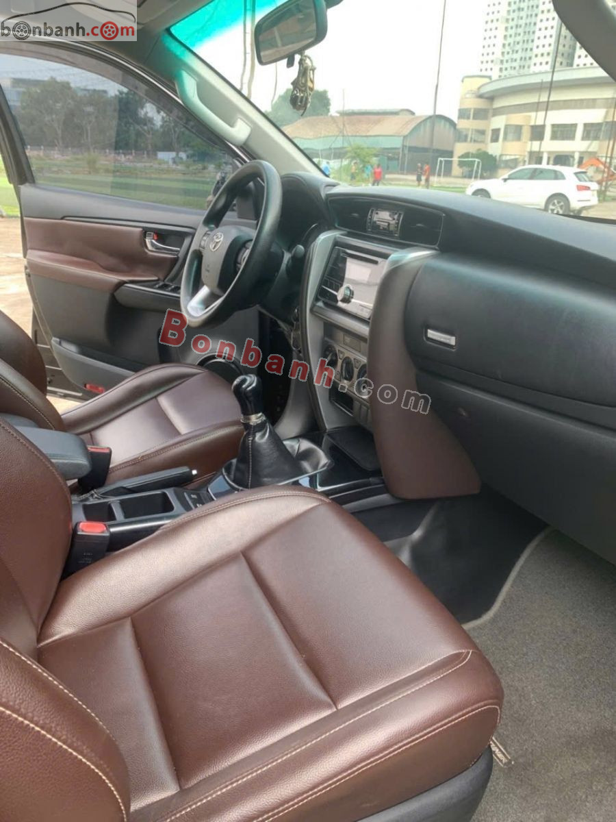 Bán ô tô Toyota Fortuner 2.4G 4x2 MT - 2017 - xe cũ