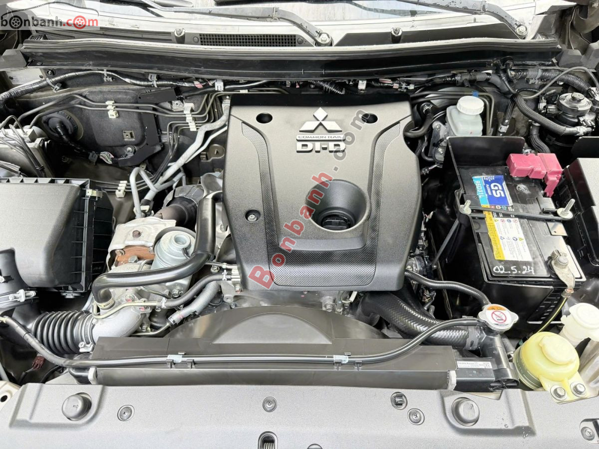 Bán ô tô Mitsubishi Pajero Sport 2.4D 4x2 AT - 2020 - xe cũ