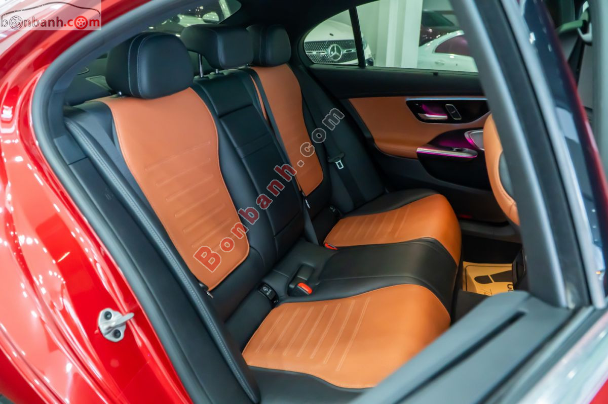 Bán ô tô Mercedes Benz C class C300 AMG - 2021 - xe cũ