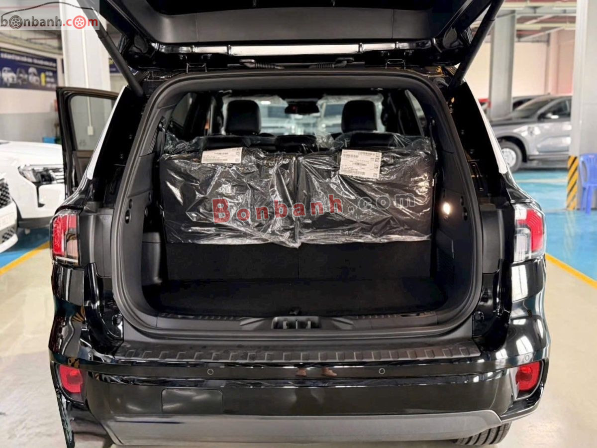 Bán ô tô Ford Everest Platinum 2.0L 4x2 AT - 2026 - xe mới
