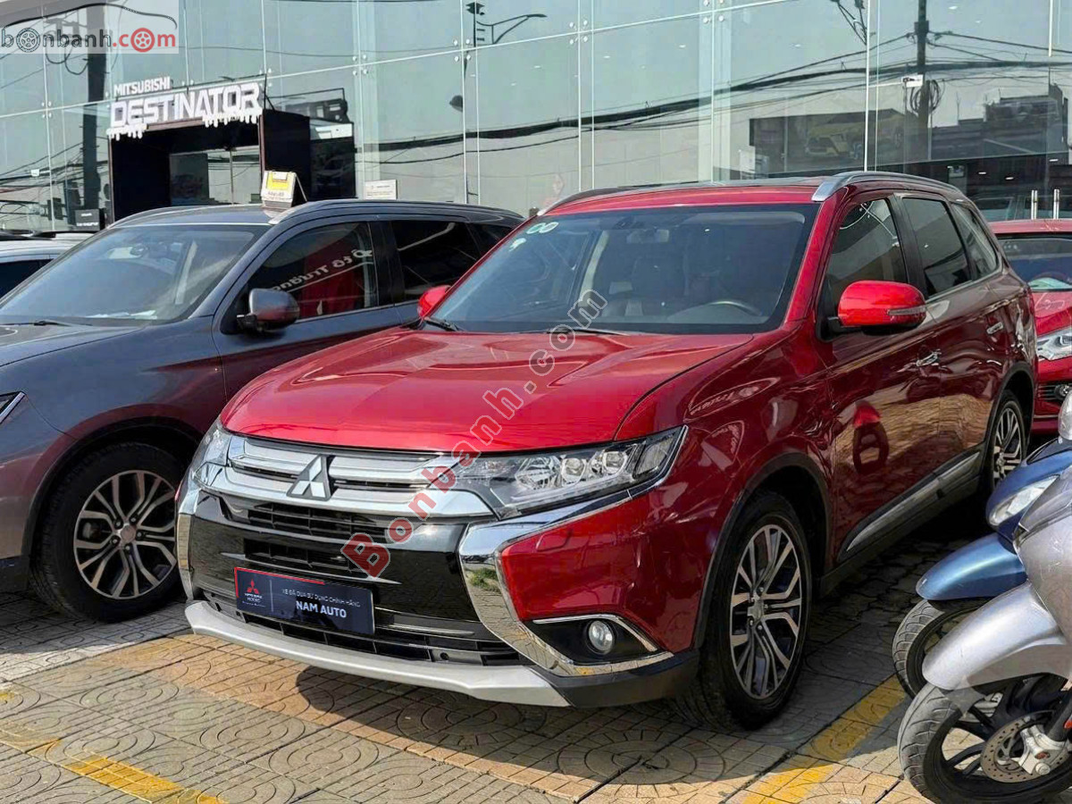 Bán ô tô Mitsubishi Outlander 2.4 CVT Premium - 2018 - xe cũ