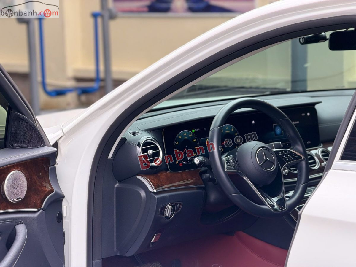 Bán ô tô Mercedes Benz E class E200 Exclusive - 2022 - xe cũ
