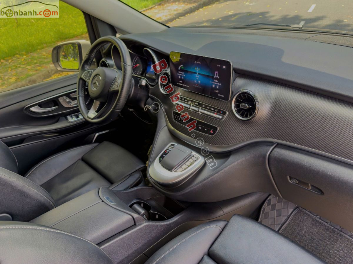 Bán ô tô Mercedes Benz V class V250 AMG - 2023 - xe cũ