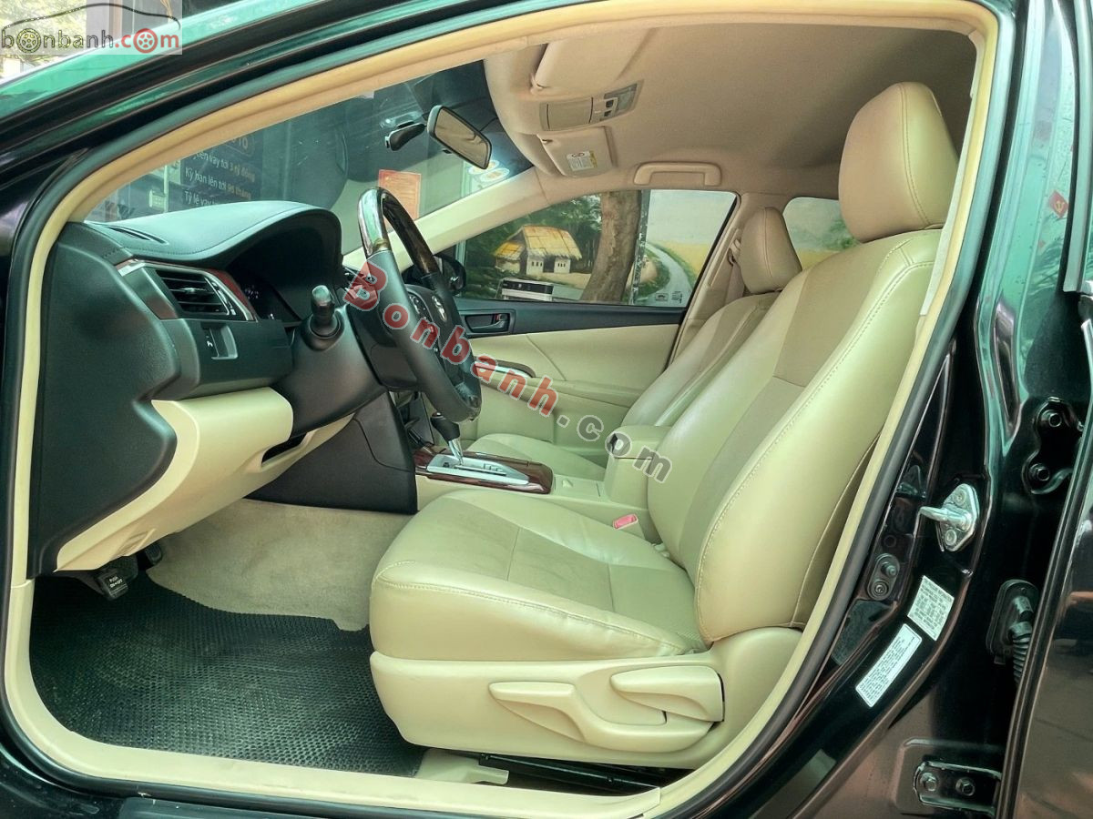 Bán ô tô Toyota Camry 2.0E - 2013 - xe cũ