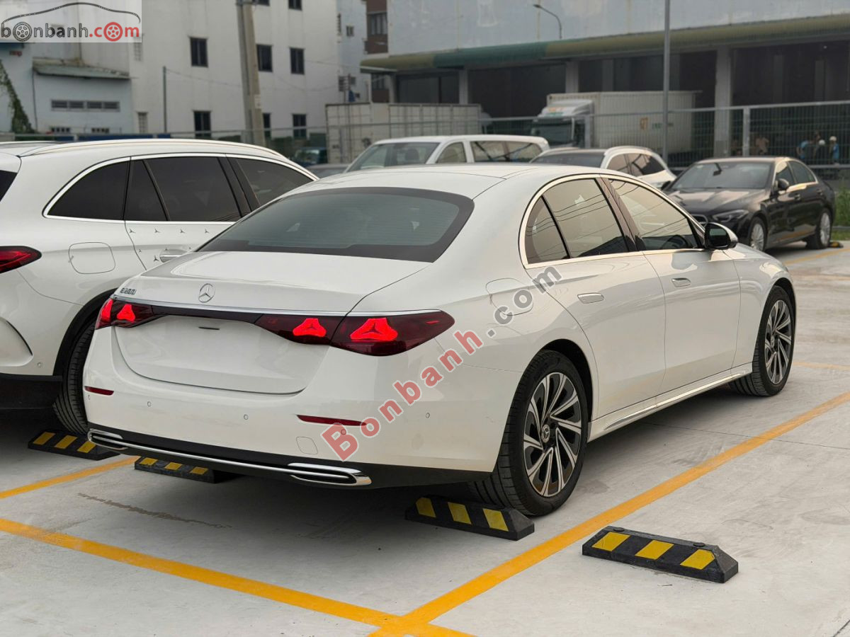 Bán ô tô Mercedes Benz E class E200 Exclusive - 2025 - xe cũ