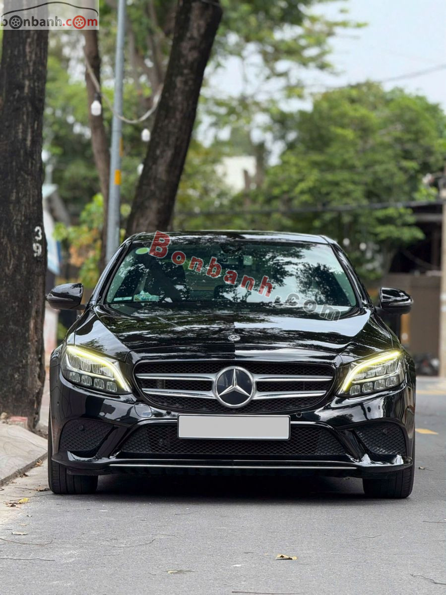 Bán ô tô Mercedes Benz C class C200 - 2018 - xe cũ