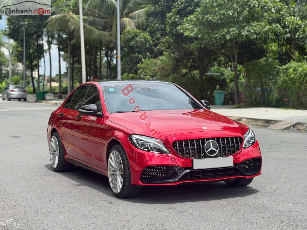 Bán ô tô Mercedes Benz C class C300 AMG - 2017 - xe cũ