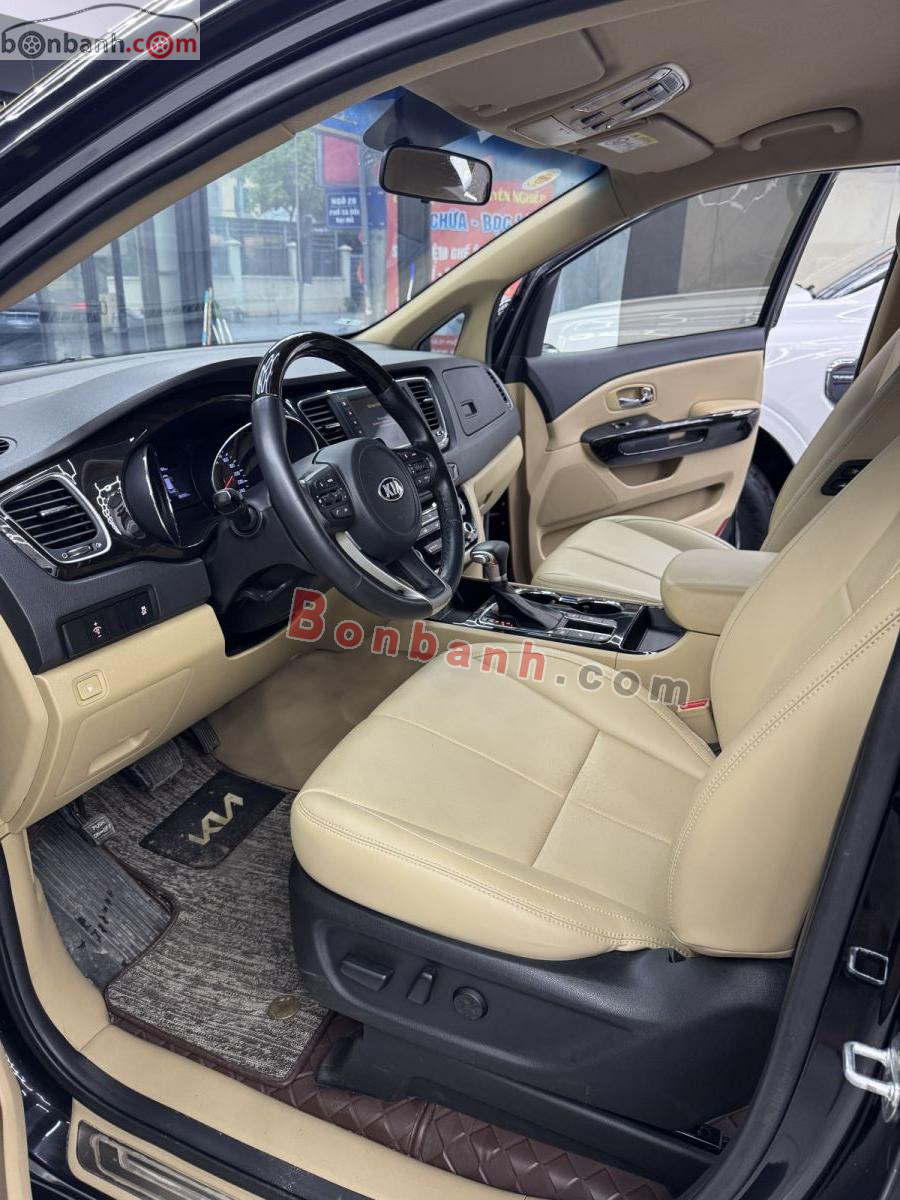 Bán ô tô Kia Sedona 2.2 DAT Deluxe - 2021 - xe cũ