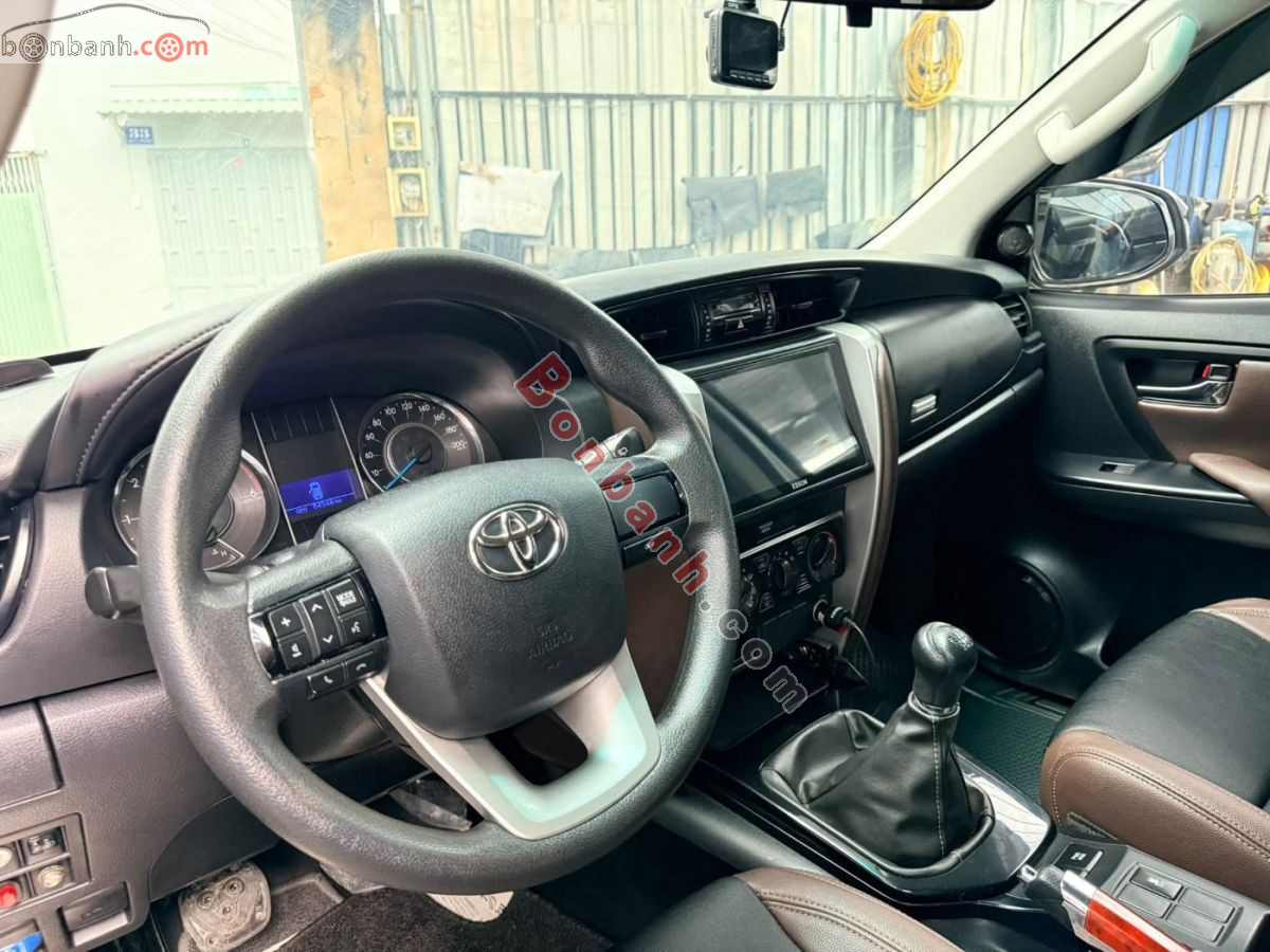 Bán ô tô Toyota Fortuner 2.4G 4x2 MT - 2018 - xe cũ