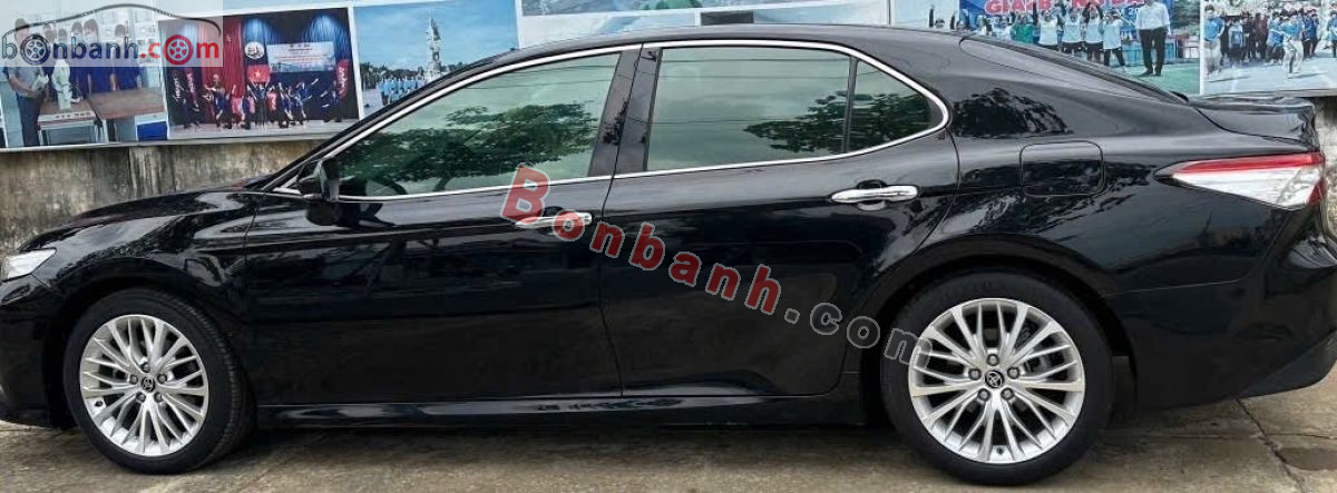 Bán ô tô Toyota Camry 2.5Q - 2020 - xe cũ
