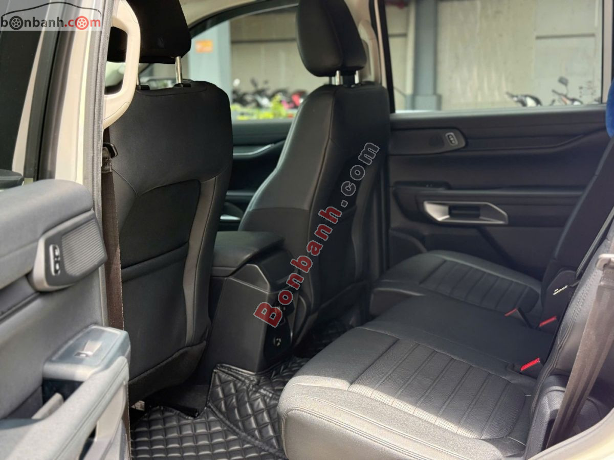 Bán ô tô Ford Everest Sport 2.0L 4x2 AT - 2024 - xe cũ