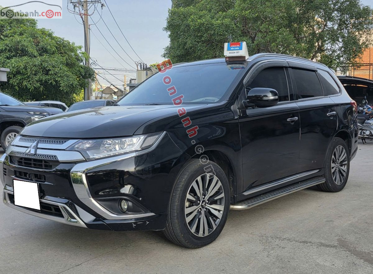 Bán ô tô Mitsubishi Outlander 2.0 CVT - 2023 - xe cũ