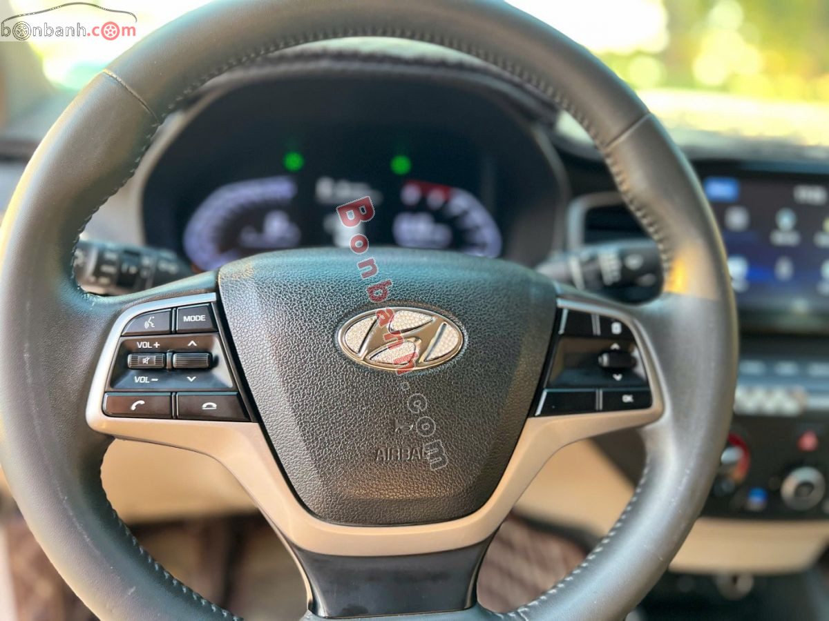 Bán ô tô Hyundai Accent 1.4 AT - 2022 - xe cũ