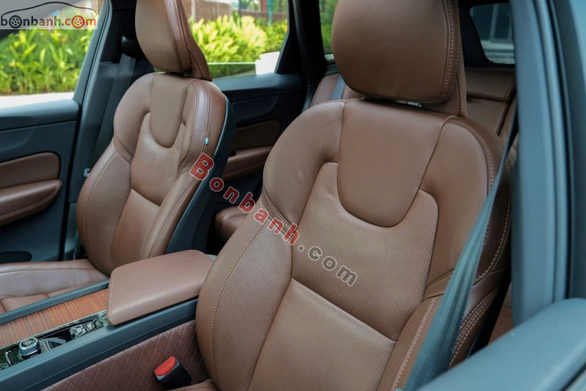 Bán ô tô Volvo XC60 Plug-in Hybrid Ultra T8 AWD - 2025 - xe cũ