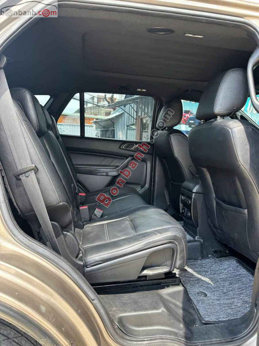 Bán ô tô Ford Everest Titanium 2.0L 4x4 AT - 2018 - xe cũ