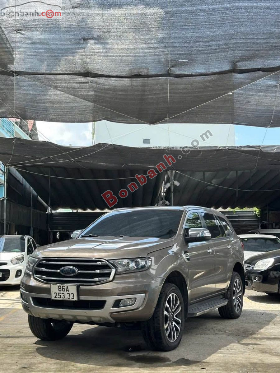 Bán ô tô Ford Everest Titanium 2.0L 4x4 AT - 2018 - xe cũ