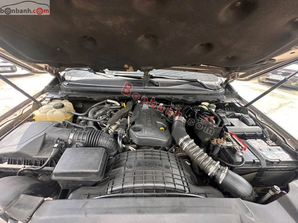 Bán ô tô Ford Everest Titanium 2.0L 4x4 AT - 2018 - xe cũ