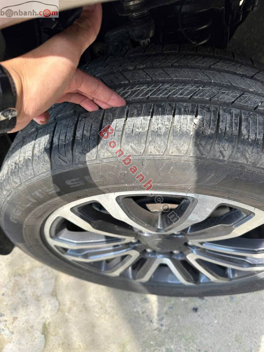 Bán ô tô Ford Everest Titanium 2.0L 4x4 AT - 2018 - xe cũ