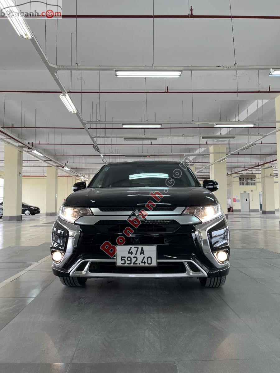 Bán ô tô Mitsubishi Outlander 2.0 CVT - 2023 - xe cũ
