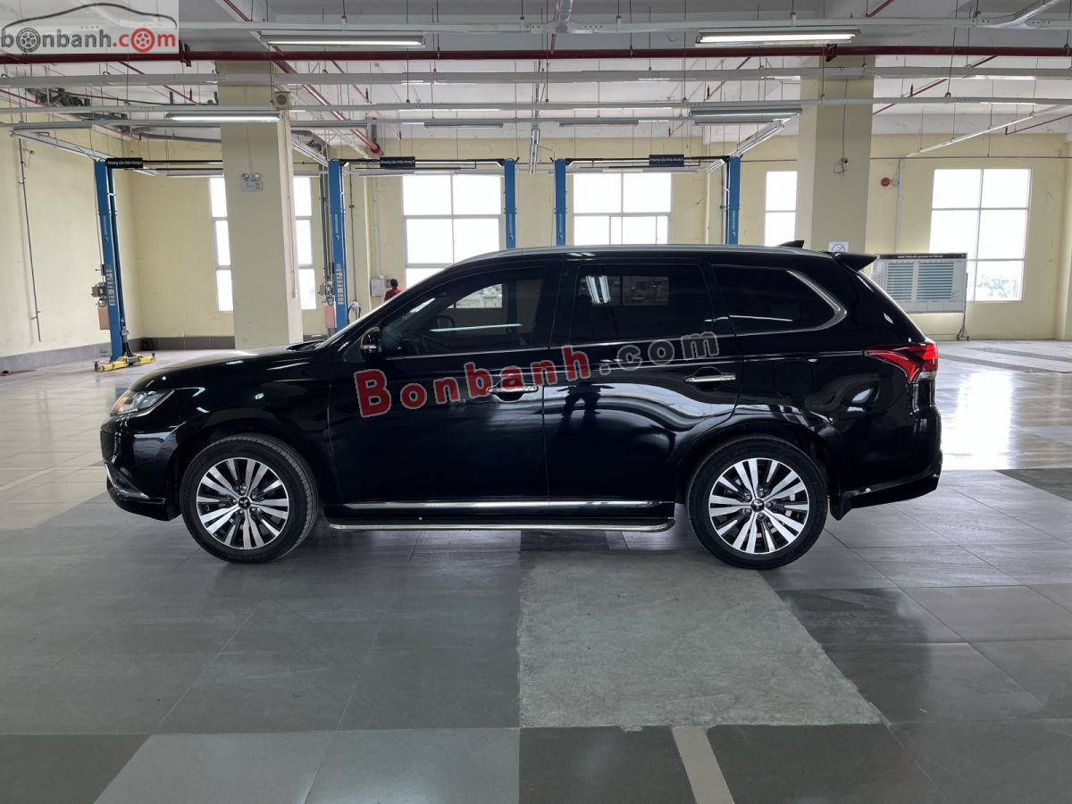 Bán ô tô Mitsubishi Outlander 2.0 CVT - 2023 - xe cũ