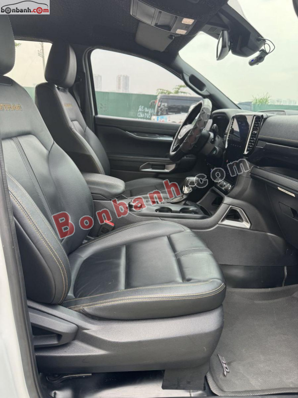 Bán ô tô Ford Ranger Wildtrak 2.0L 4x4 AT - 2024 - xe cũ