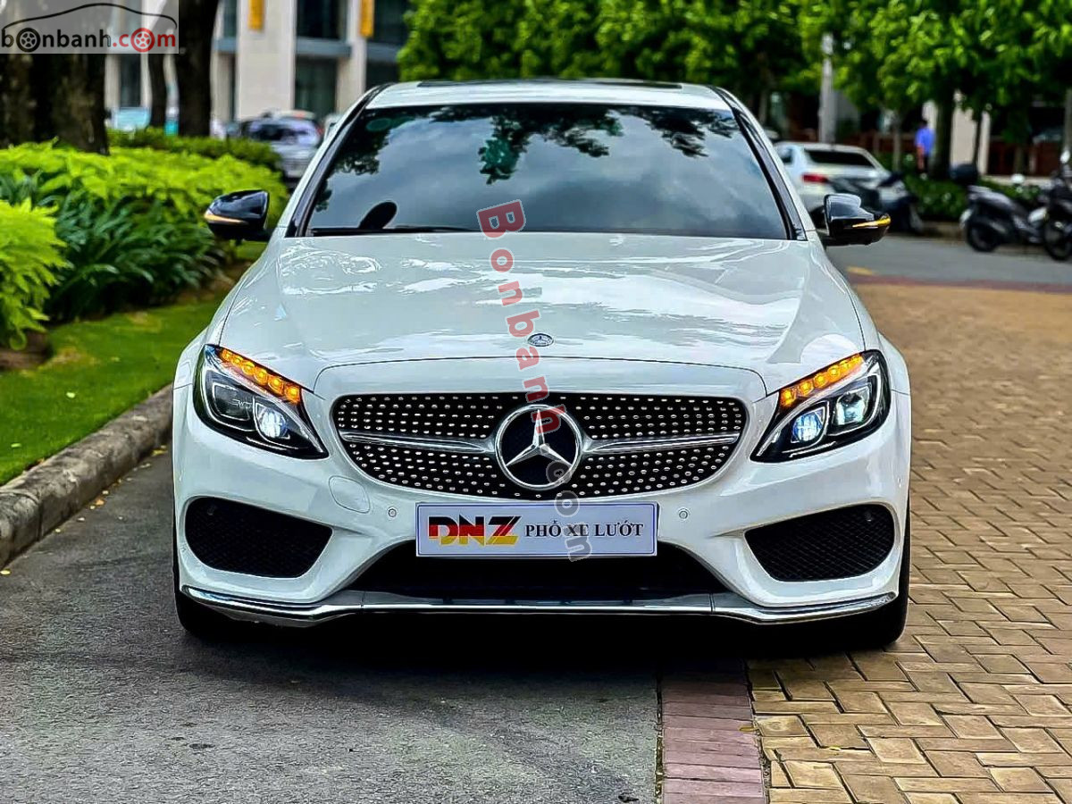 Bán ô tô Mercedes Benz C class C300 AMG - 2018 - xe cũ