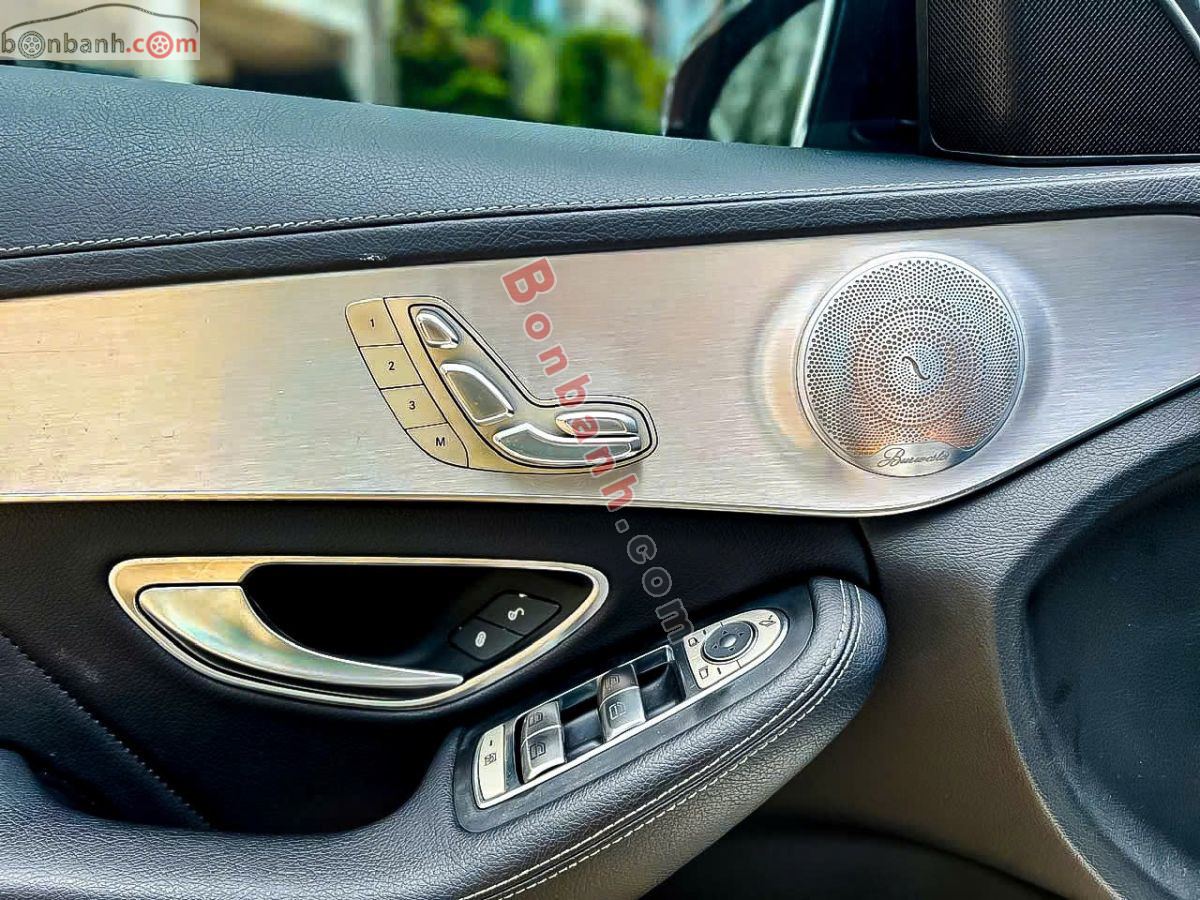 Bán ô tô Mercedes Benz C class C300 AMG - 2018 - xe cũ