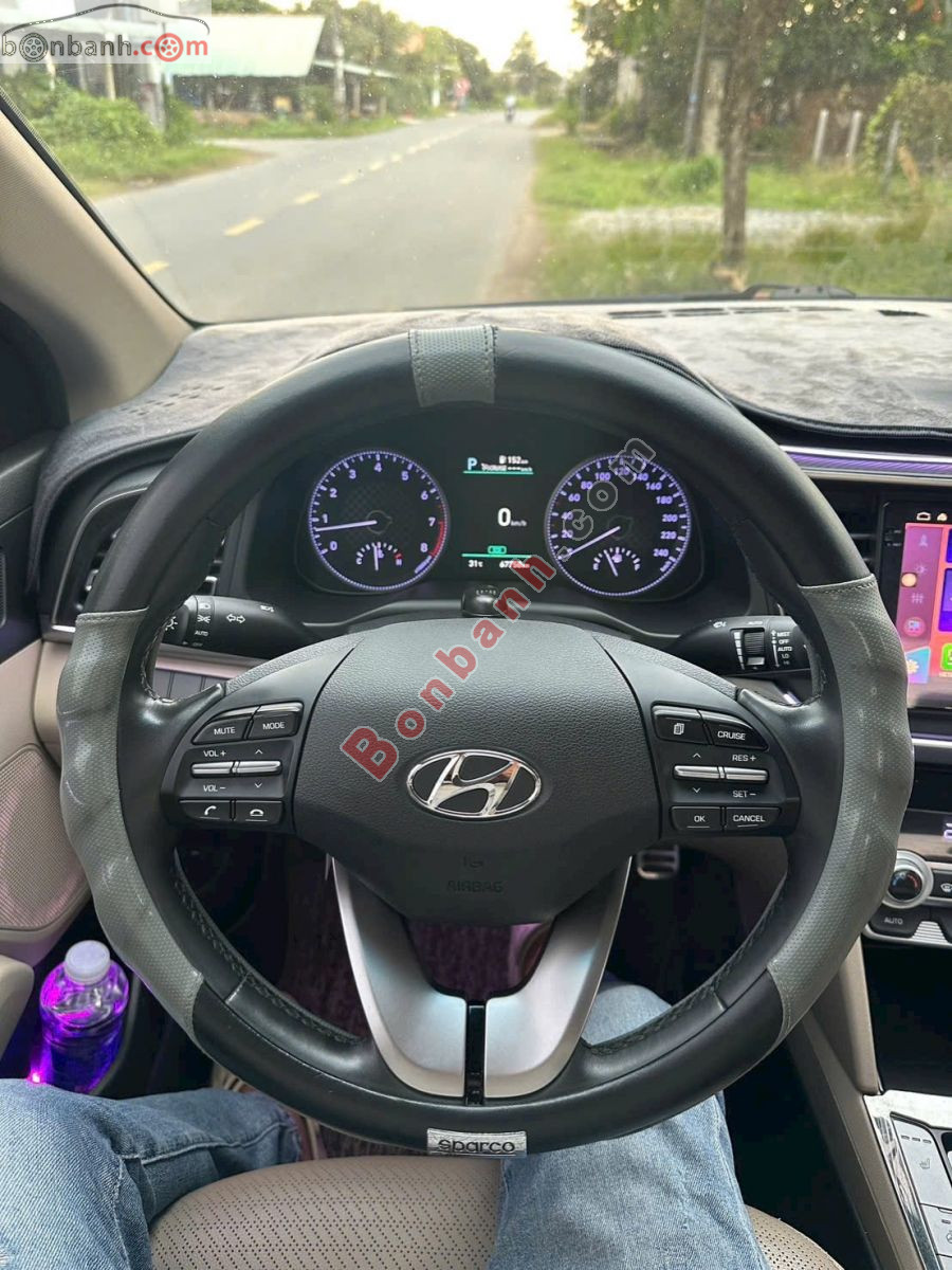 Bán ô tô Hyundai Elantra 2.0 AT - 2021 - xe cũ