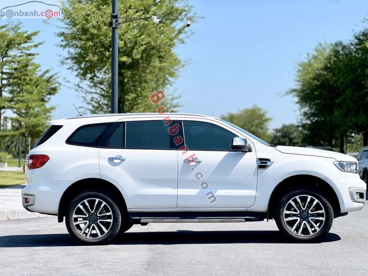 Bán ô tô Ford Everest Titanium 2.0L 4x2 AT - 2022 - xe cũ