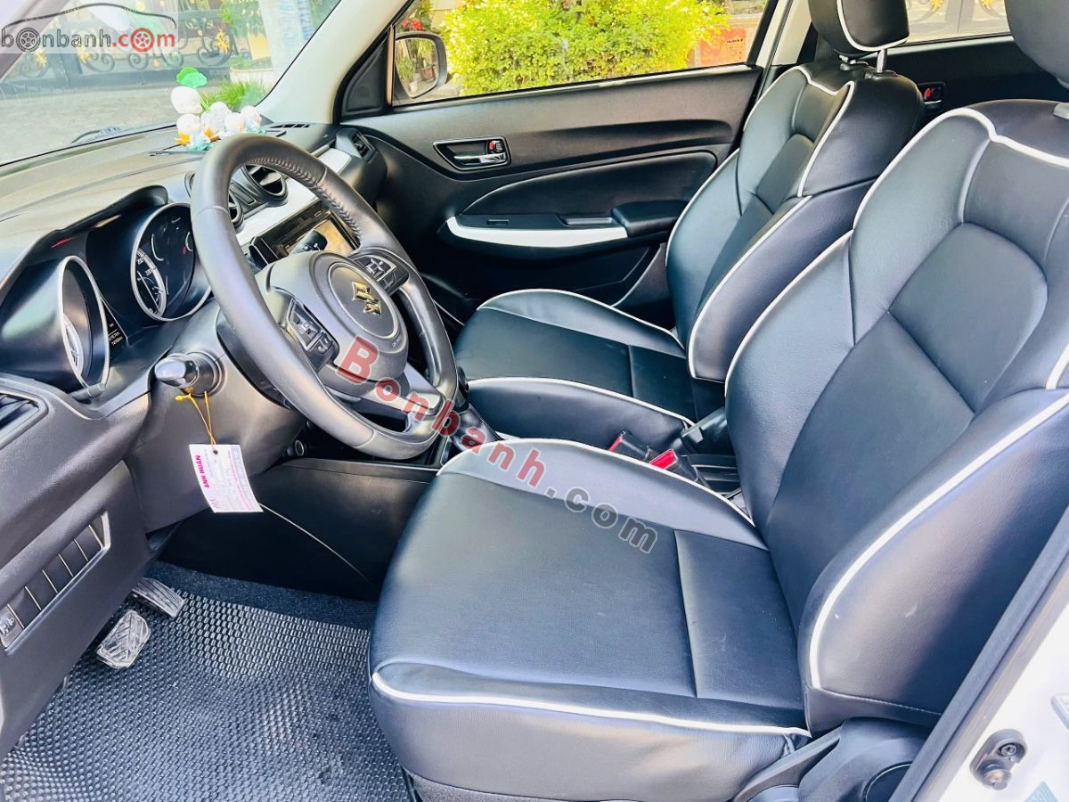 Bán ô tô Suzuki Swift GLX 1.2 AT - 2019 - xe cũ