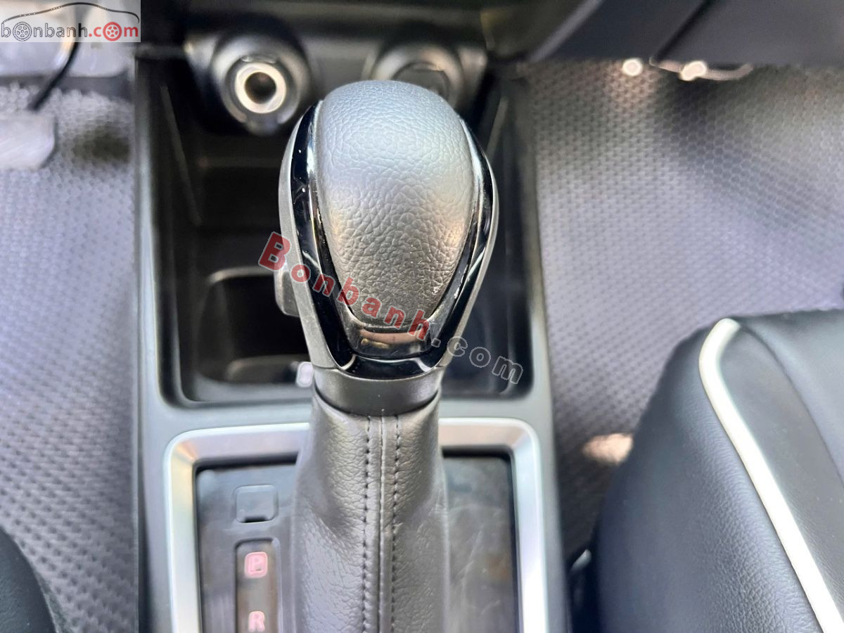 Bán ô tô Suzuki Swift GLX 1.2 AT - 2019 - xe cũ