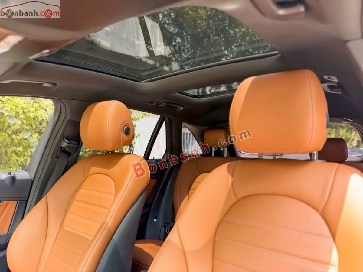 Bán ô tô Mercedes Benz GLC 300 4Matic - 2017 - xe cũ