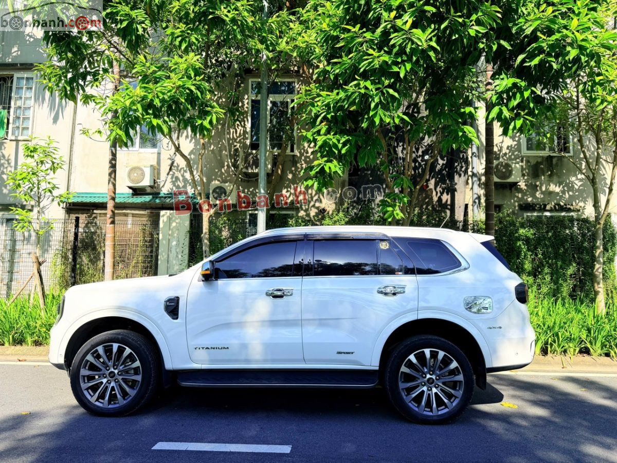 Bán ô tô Ford Everest Titanium Plus 2.0L 4x4 AT - 2024 - xe cũ