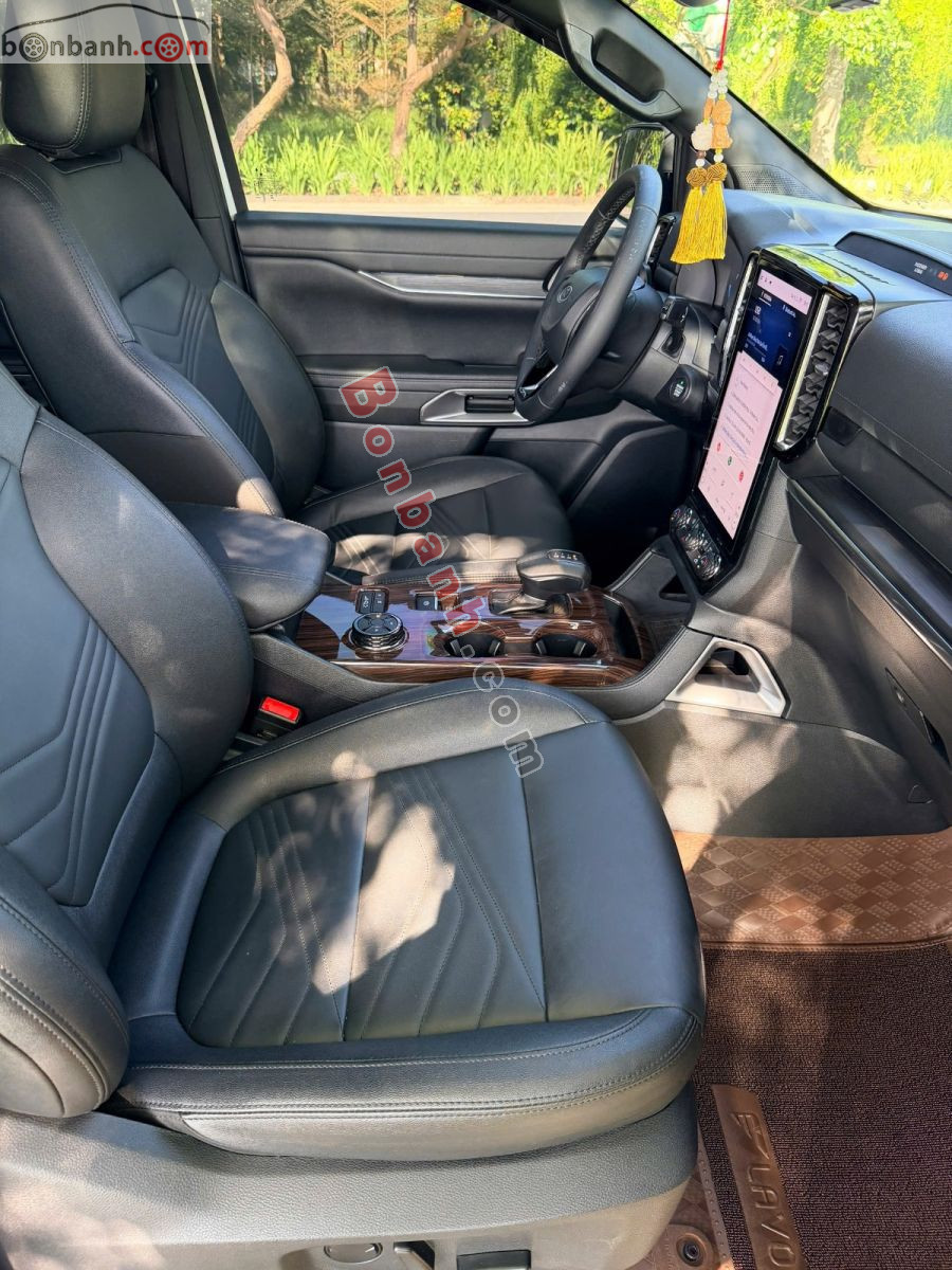 Bán ô tô Ford Everest Titanium Plus 2.0L 4x4 AT - 2024 - xe cũ