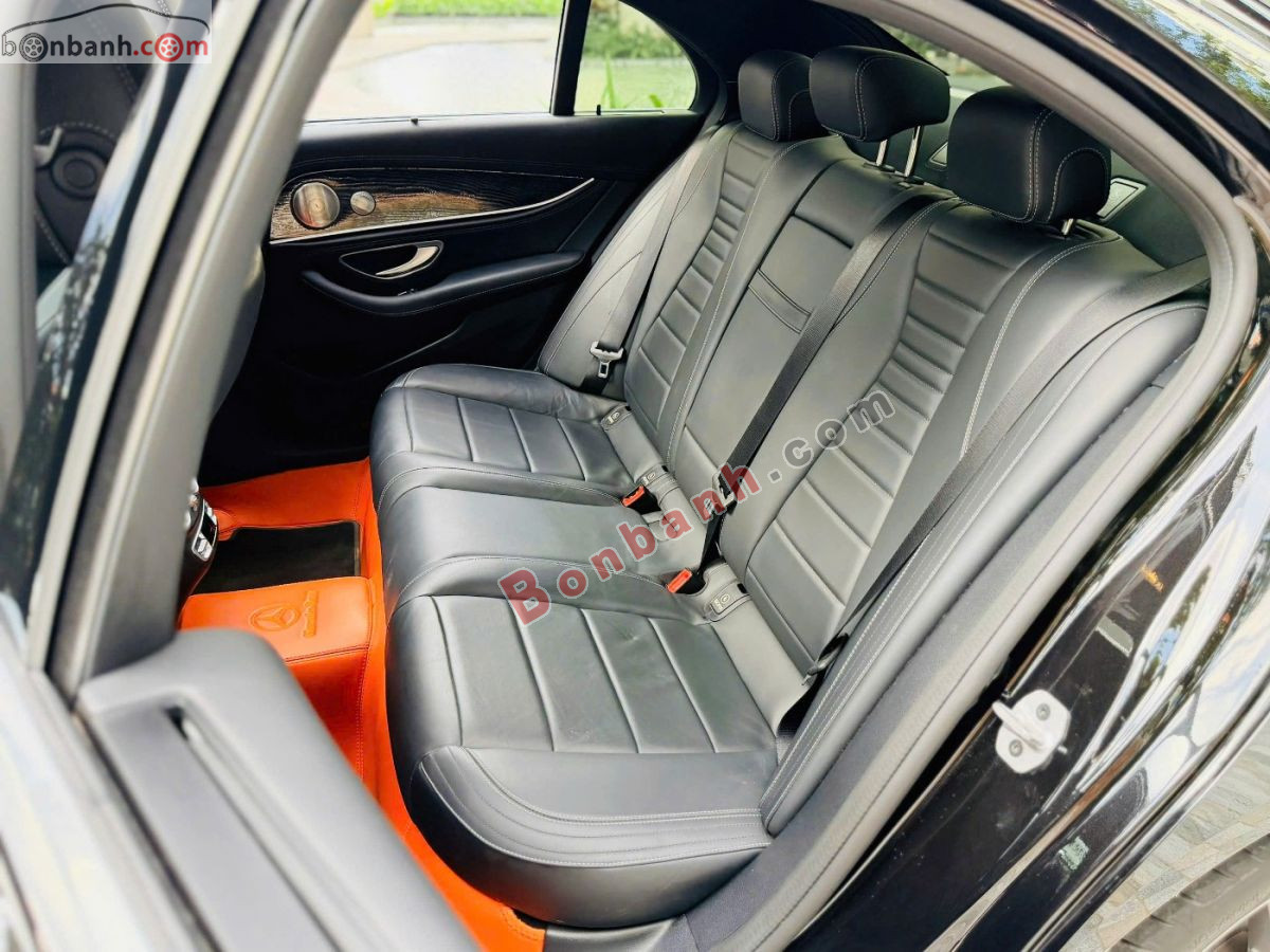 Bán ô tô Mercedes Benz E class E300 AMG - 2021 - xe cũ