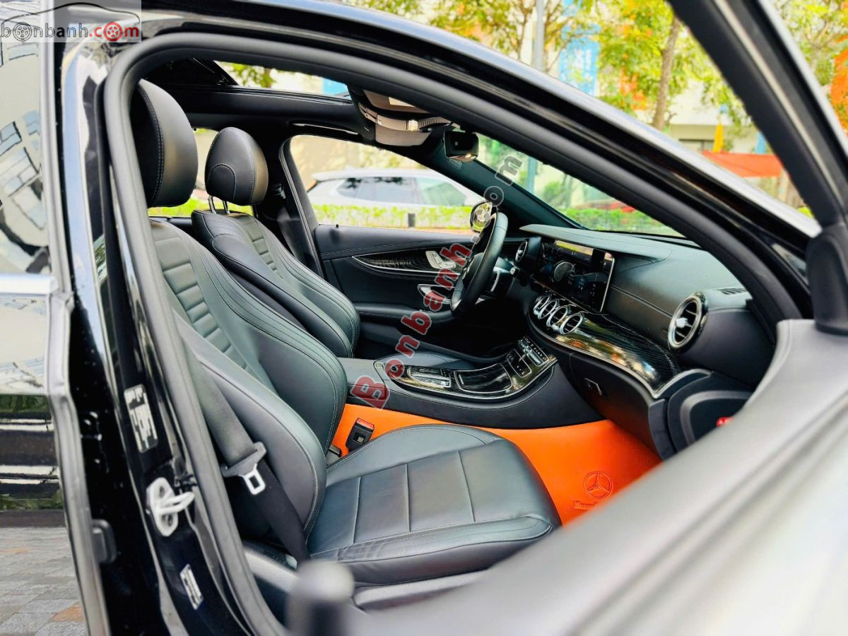 Bán ô tô Mercedes Benz E class E300 AMG - 2021 - xe cũ